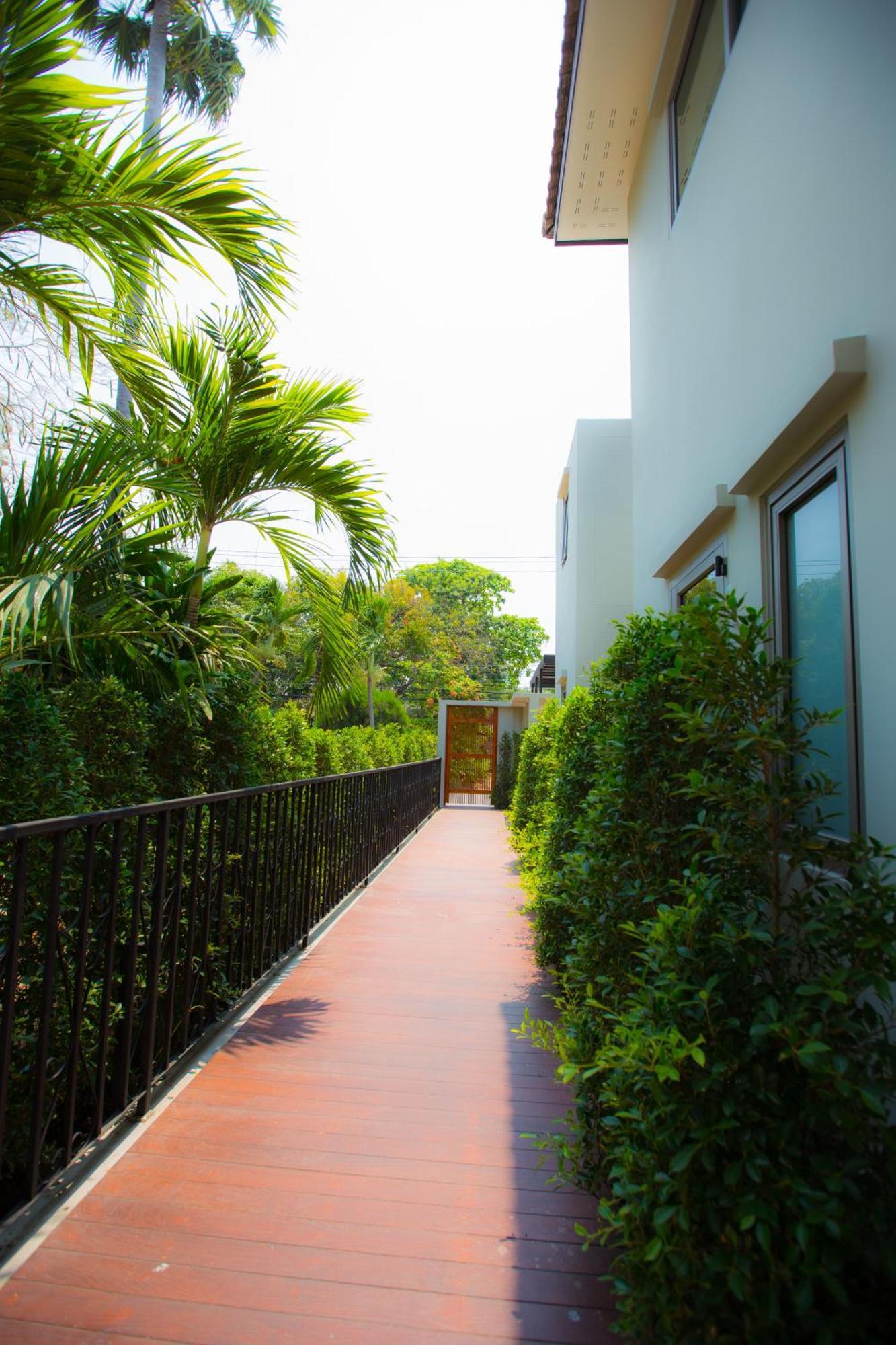Villa Navin Premiere Pool Villa Jomtien Beach Exterior foto